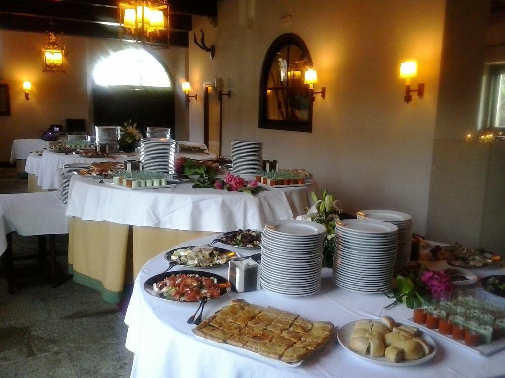 Parador De Gredos Navarredonda de Gredos Bagian luar foto