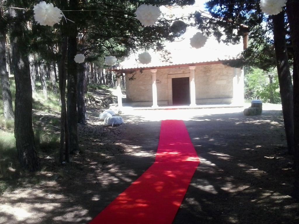 Parador De Gredos Navarredonda de Gredos Bagian luar foto