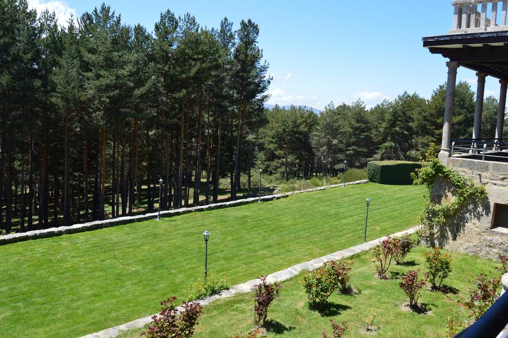 Parador De Gredos Navarredonda de Gredos Bagian luar foto