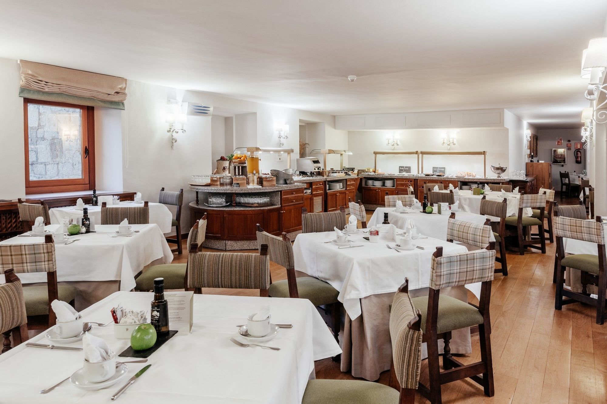 Parador De Gredos Navarredonda de Gredos Bagian luar foto